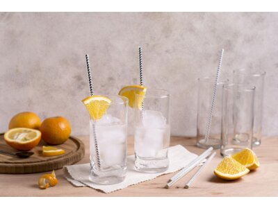 Стаканы и бокалы