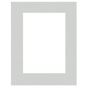 Готовое паспарту 20 x 28 см на сером 13 x 18 см