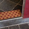 Придверный коврик Hearts коричневого цвета - 75x22x2 см