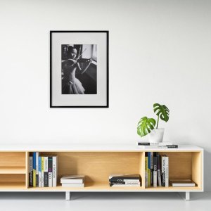 Деревяна рамка Henzo Viola 30x40 см чорна