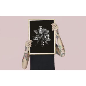 Пластикова рамка Walther New Lifestyle 15x15 см золото