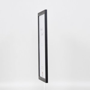 Эффектная деревянная рамка профиль 2210 черный 18x24 см антибликовое стекло