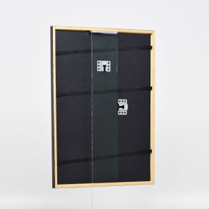 Эффектная деревянная рамка профиль 23 светло-коричневый 18x24 см музейное стекло