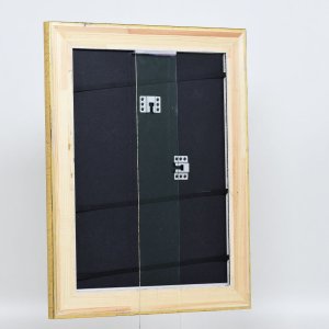 Эффектная деревянная рамка профиль 95 золото 18x24 см акриловое стекло