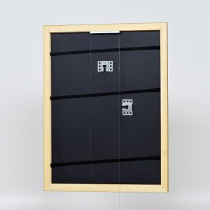 Эффектная деревянная рамка профиль 21 орех коричневый 18x27 см музейное стекло