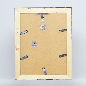 Эффектная фоторамка из массива дерева 2240 черная 20x25 см акриловое стекло
