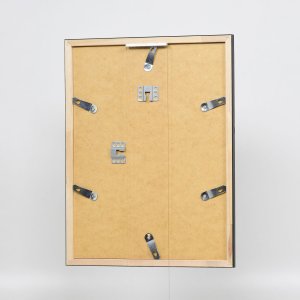 Эффектная деревянная рамка профиль 2070 обычное стекло 21x28 см черный