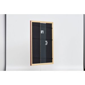 Эффектная деревянная рамка профиль 38 коричневый 24x30 см антибликовое стекло