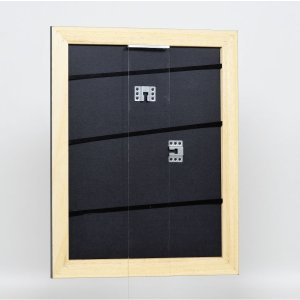 Эффектная рама из массива дерева профиль 30 черный 24x30 см антибликовое стекло
