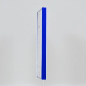 Эффектная алюминиевая фоторамка Quadro blue 24x30 см с прозрачным стеклом портретно-ландшафтного формата