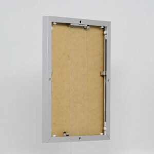 Эффектная алюминиевая фоторамка Quadro 40x60 см серебристое прозрачное стекло