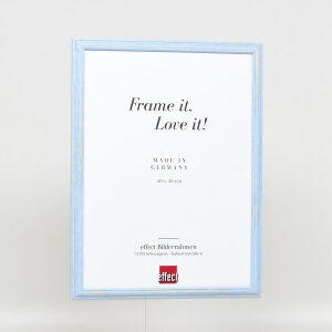 Эффектная деревянная рама профиль 32 синий 50x65 см обычное стекло