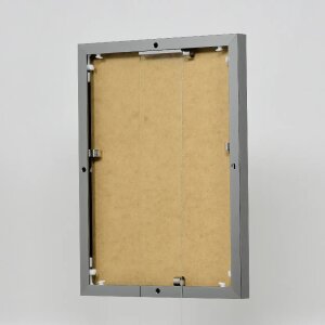 Эффектная алюминиевая фоторамка Quadro 20x25 см античное серебро антибликовое стекло