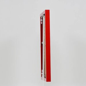 Эффектная алюминиевая фоторамка Quadro 20x30 см красное антибликовое стекло