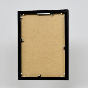 Эффектная алюминиевая фоторамка Quadro 50x65 см черное глянцевое антибликовое стекло