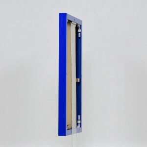Эффектная алюминиевая фоторамка Quadro 25x35 см синее акриловое стекло