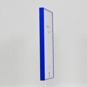 Эффектная алюминиевая фоторамка Quadro 25x35 см синее акриловое стекло