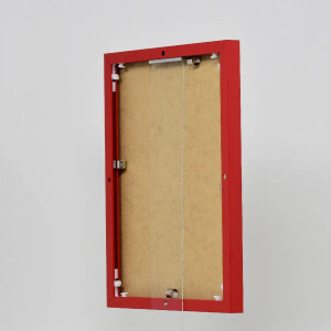 Эффектная алюминиевая фоторамка Quadro 30x30 см красное акриловое стекло