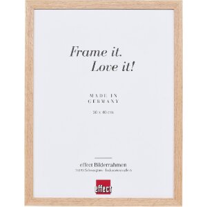 Фоторамка Profil 2430 з орехового дерева 40x50 см, антибликове скло