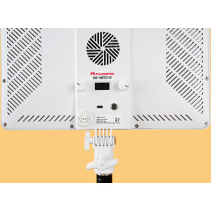 Falcon Eyes 290881 — точный измерительный инструмент с LED-подсветкой и защитой IP65