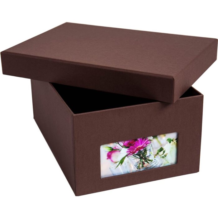 коричневий